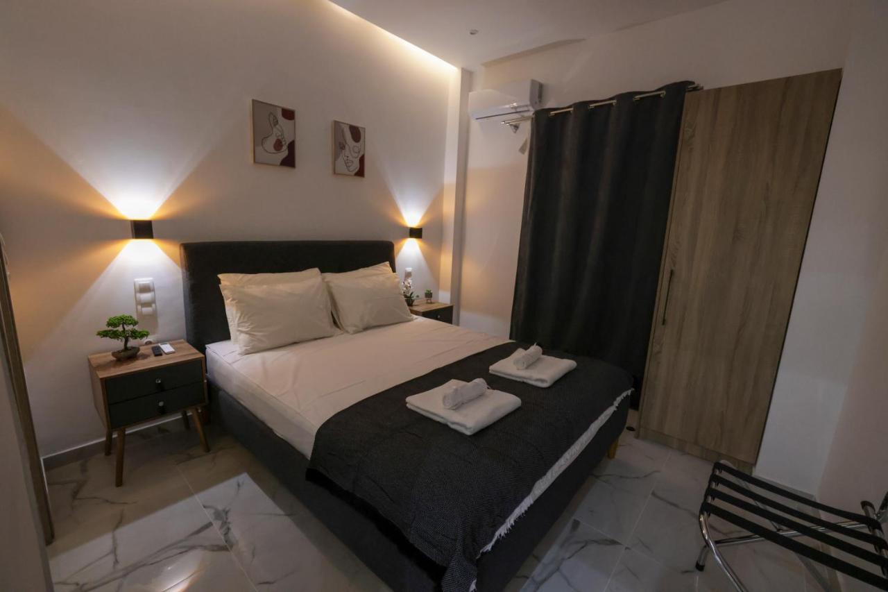Apollo 2 Bd Jacuzzi Suite Атина Екстериор снимка